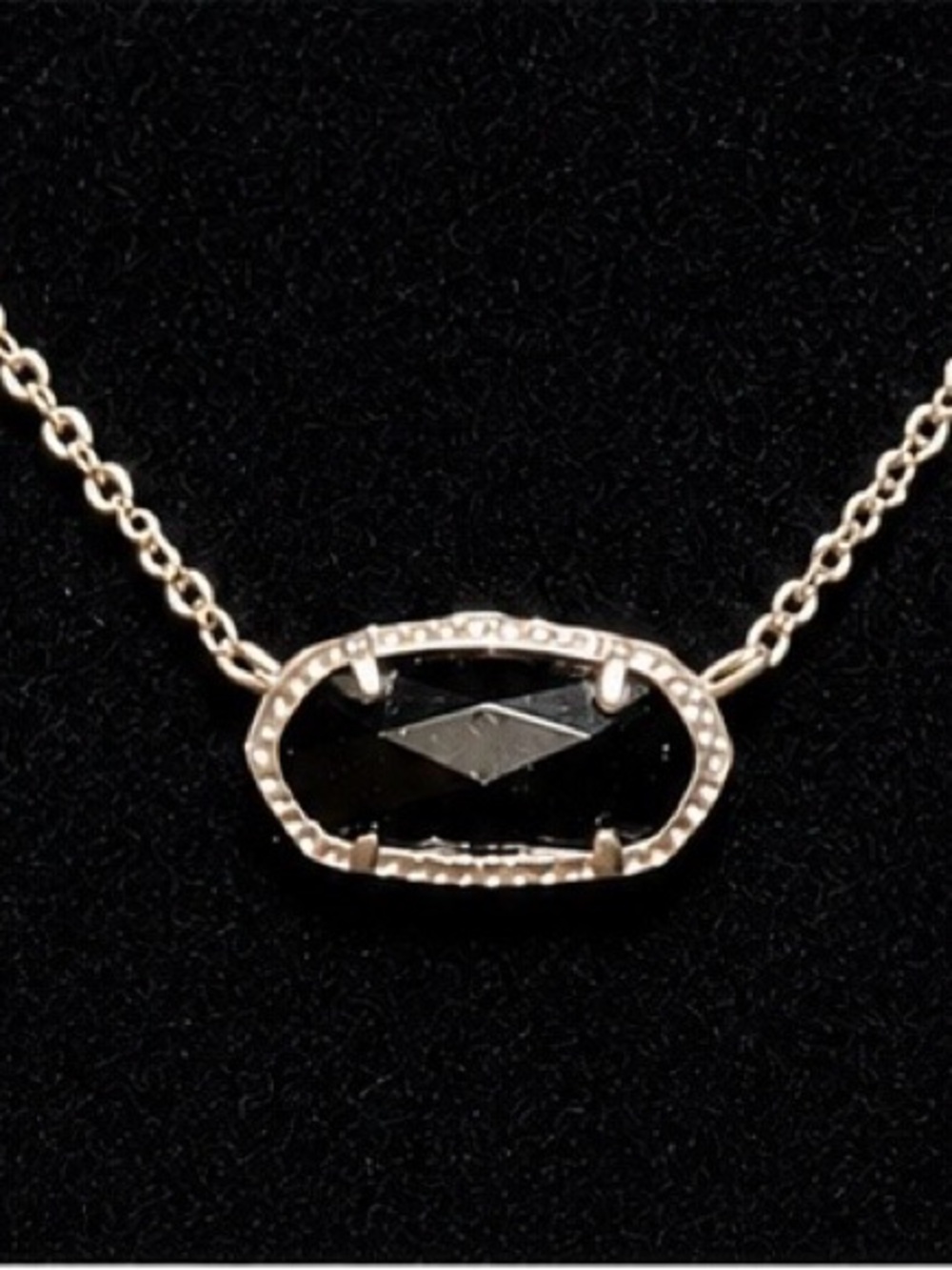Authentic Kendra Scott Silver-Tone Black Faceted Pendant Necklace - Picture 2 of 3